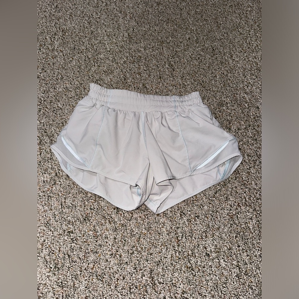 light blue lululemon hotty hot shorts 2.5”